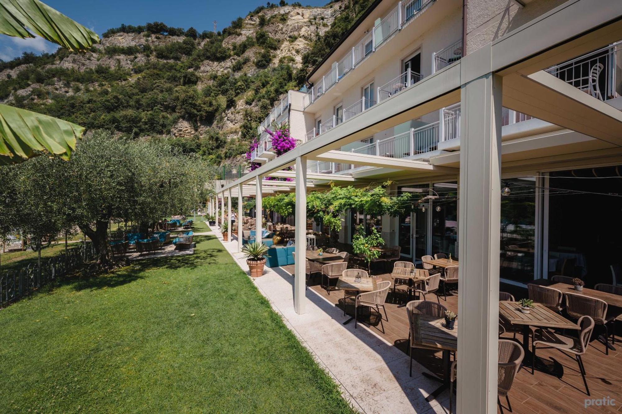 Baia Azzurra 4*
